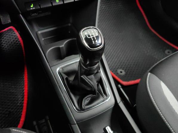 Skoda Rapid I Рестайлинг с пробегом 2018 года, цена 1 180 000 рублей, 107000 км, лифтбек, Автокод Объявления