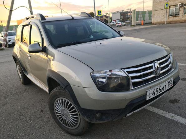 Renault Duster I с пробегом 2013 года, цена 889 000 рублей, 172000 км, внедорожник, Автокод Объявления