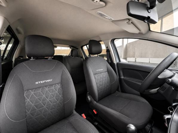 Renault Sandero II с пробегом 2018 года, цена 1 250 000 рублей, 55517 км, хэтчбек, Автокод Объявления