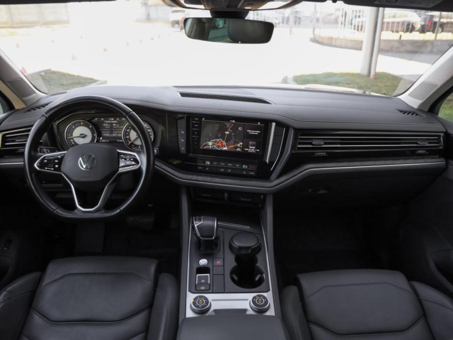 Volkswagen Touareg III Санкт-Петербург  - изображение 10