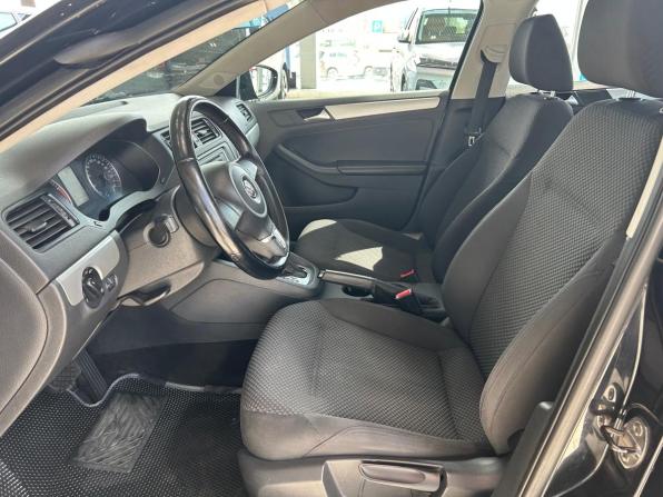 Volkswagen Jetta VI с пробегом 2012 года, цена 795 000 рублей, 305474 км, седан, Автокод Объявления