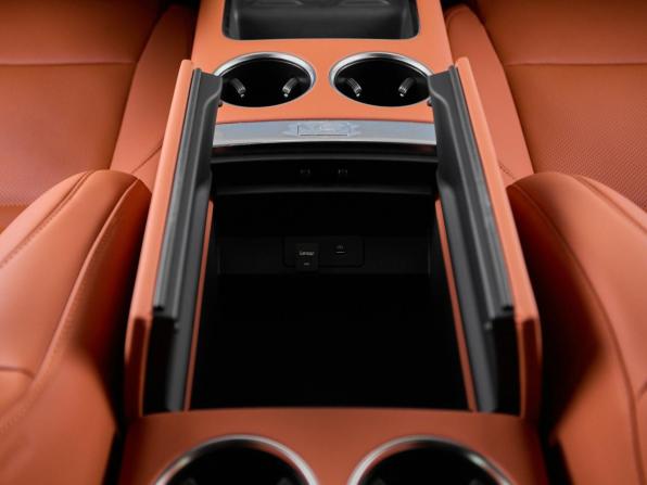 Новый Li Auto (Lixiang) L9 I Рестайлинг 2025 года, цена 11 790 000 рублей, внедорожник, Автокод Объявления