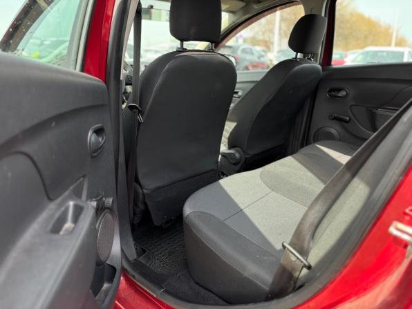 Renault Sandero II с пробегом 2014 года, цена 610 000 рублей, 219536 км, хэтчбек, Автокод Объявления