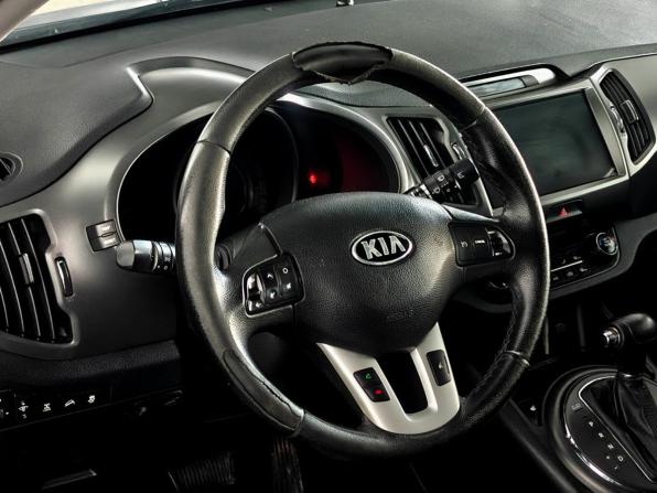 Kia Sportage III с пробегом 2013 года, цена 1 010 000 рублей, 324351 км, внедорожник, Автокод Объявления
