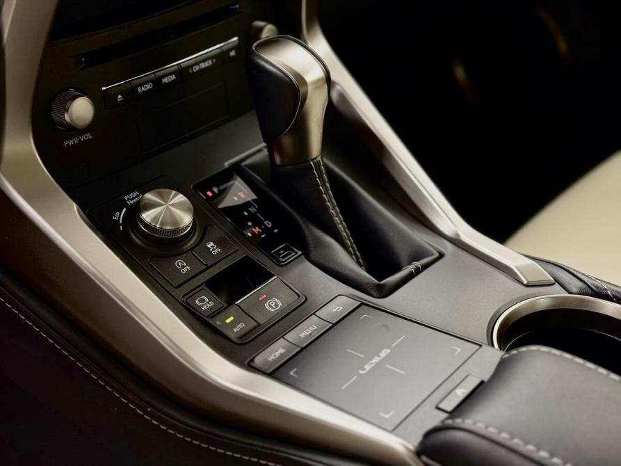 Lexus NX I Рестайлинг Вологда  - изображение 18