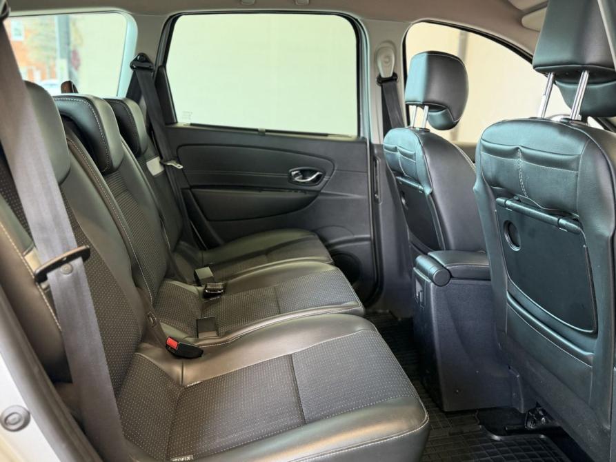 Renault Scenic III Рестайлинг 2 Псков  - изображение 13
