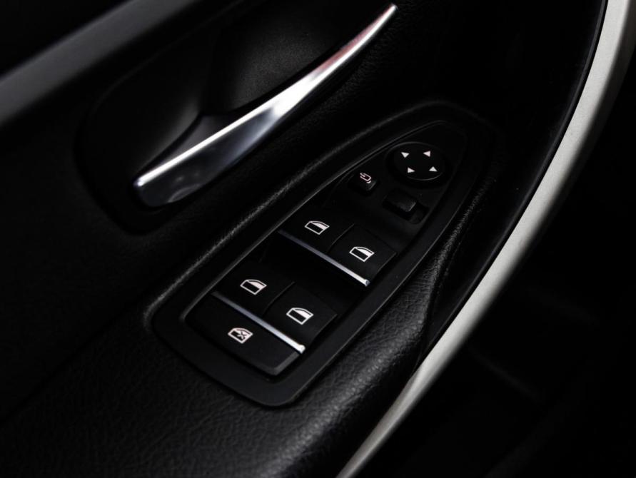 BMW 3 серии VI (F3x) Рестайлинг Санкт-Петербург  - изображение 21