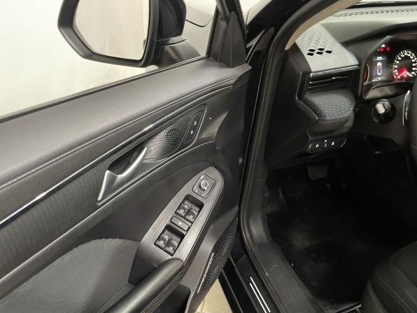 Haval Jolion I с пробегом 2022 года, цена 1 599 000 рублей, 91710 км, внедорожник, Автокод Объявления