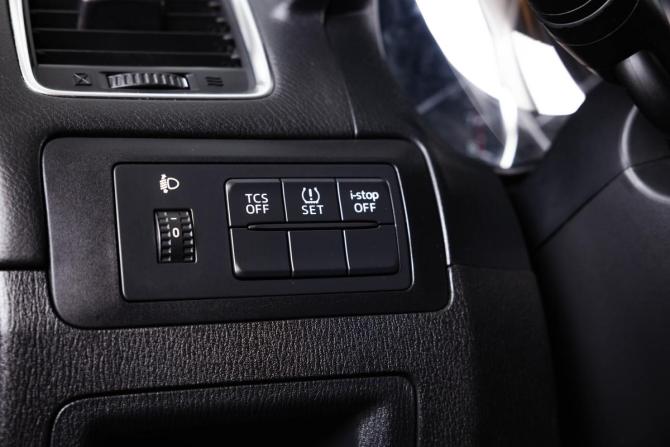 Mazda CX-5 I Рестайлинг с пробегом 2015 года, цена 2 289 000 рублей, 105000 км, внедорожник, Автокод Объявления