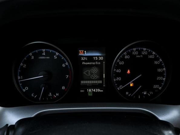 Toyota RAV4 IV (XA40) Рестайлинг с пробегом 2017 года, цена 2 099 000 рублей, 187439 км, внедорожник, Автокод Объявления
