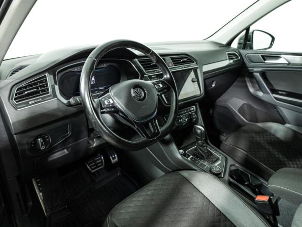 Volkswagen Tiguan II с пробегом 2018 года, цена 2 199 777 рублей, 143577 км, внедорожник, Автокод Объявления