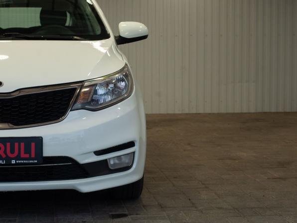Kia Rio III Рестайлинг с пробегом 2015 года, цена 1 090 000 рублей, 157606 км, хэтчбек, Автокод Объявления