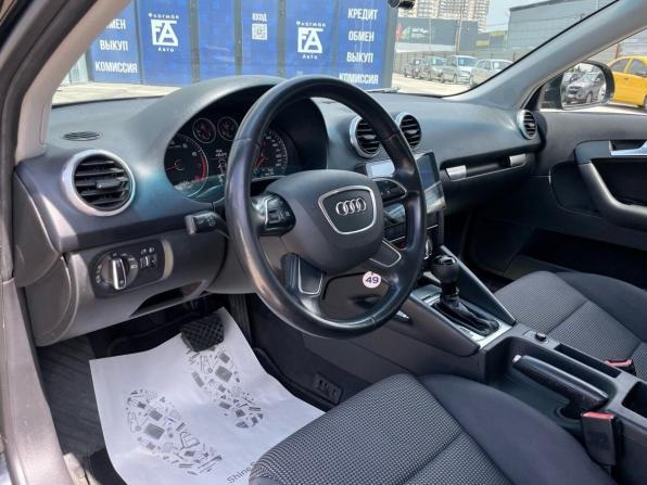 Audi A3 II (8P) Рестайлинг 2 с пробегом 2008 года, цена 795 000 рублей, 144000 км, хэтчбек, Автокод Объявления