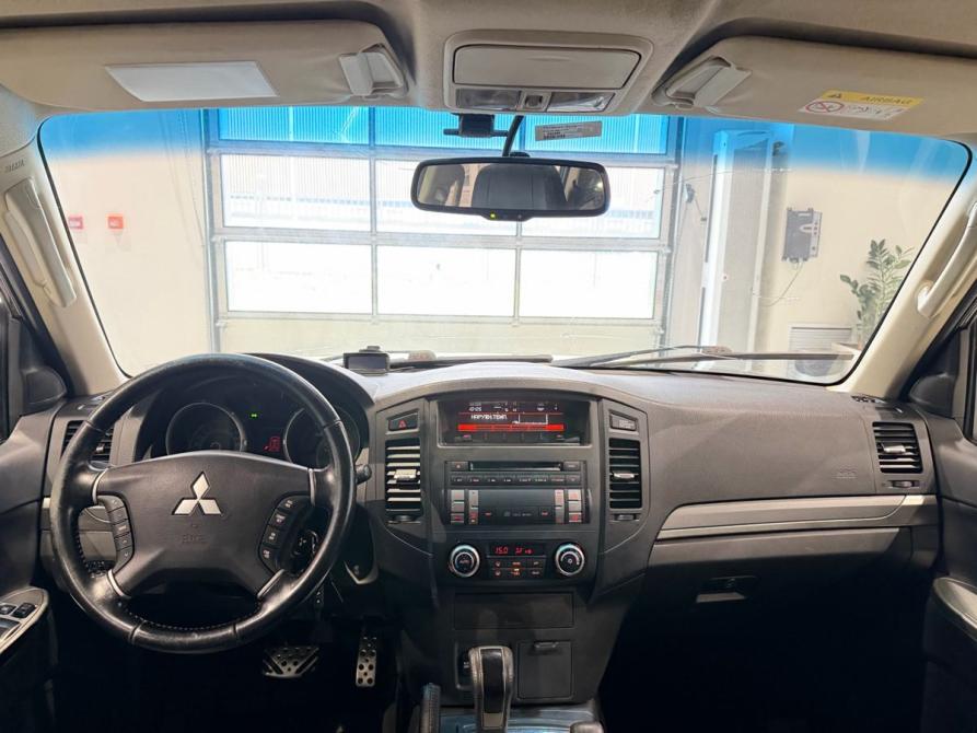 Mitsubishi Pajero IV Рестайлинг 1 Москва  - изображение 11