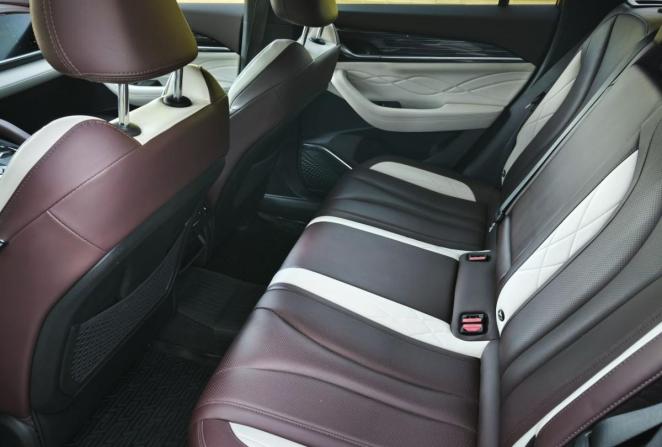 Geely Monjaro I с пробегом 2023 года, цена 3 050 000 рублей, 89243 км, внедорожник, Автокод Объявления