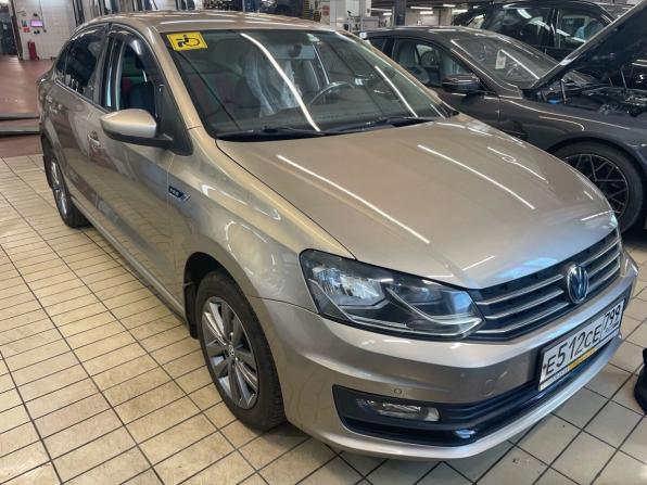 Volkswagen Polo V Рестайлинг с пробегом 2019 года, цена 1 450 000 рублей, 86403 км, седан, Автокод Объявления