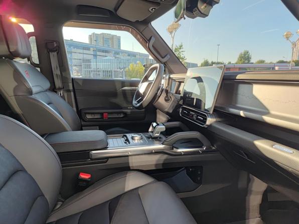JETOUR T2 с пробегом 2024 года, цена 3 510 000 рублей, 33410 км, внедорожник, Автокод Объявления