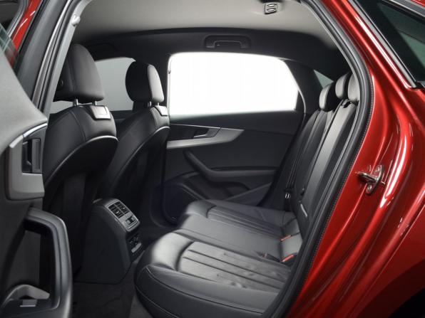 Audi A4 V (B9) с пробегом 2019 года, цена 2 470 997 рублей, 115148 км, седан, Автокод Объявления
