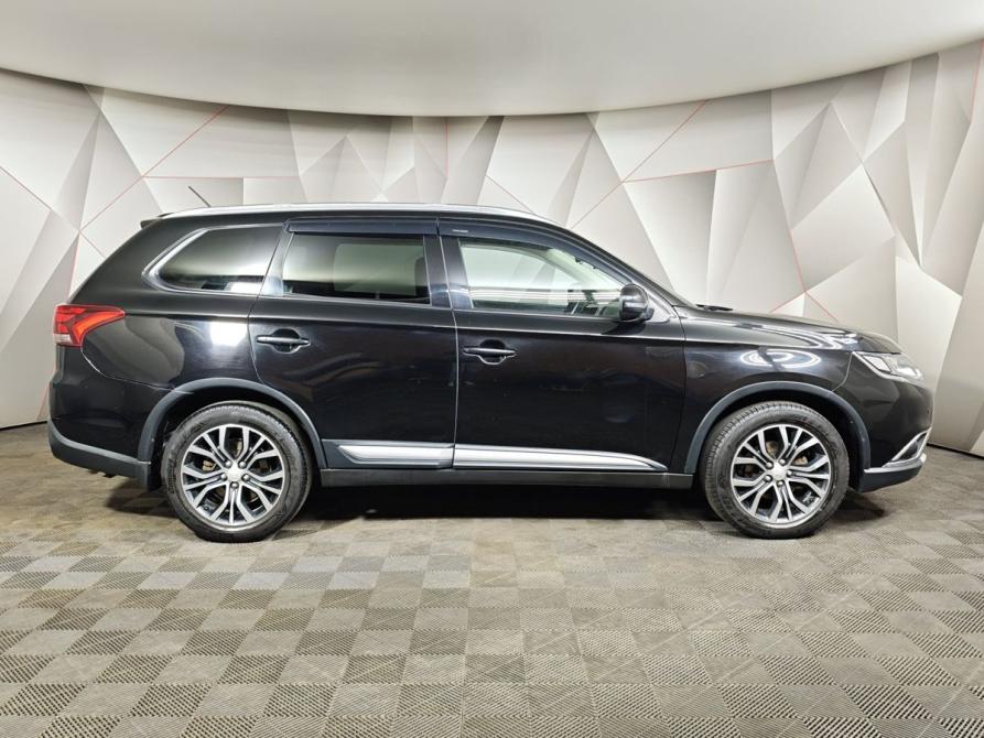 Mitsubishi Outlander III Рестайлинг 2 Москва  - изображение 6