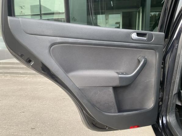 Volkswagen Golf Plus II с пробегом 2009 года, цена 675 000 рублей, 143145 км, хэтчбек, Автокод Объявления