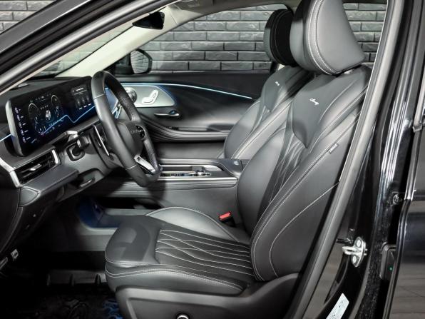 Chery Arrizo 8 с пробегом 2024 года, цена 2 450 000 рублей, 13896 км, седан, Автокод Объявления