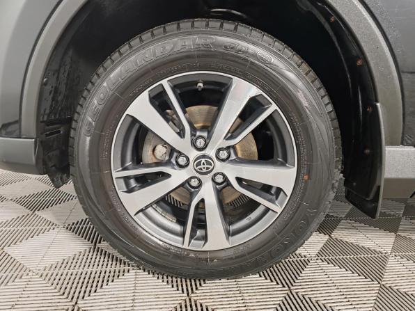 Toyota RAV4 IV (XA40) Рестайлинг с пробегом 2018 года, цена 2 599 000 рублей, 67025 км, внедорожник, Автокод Объявления