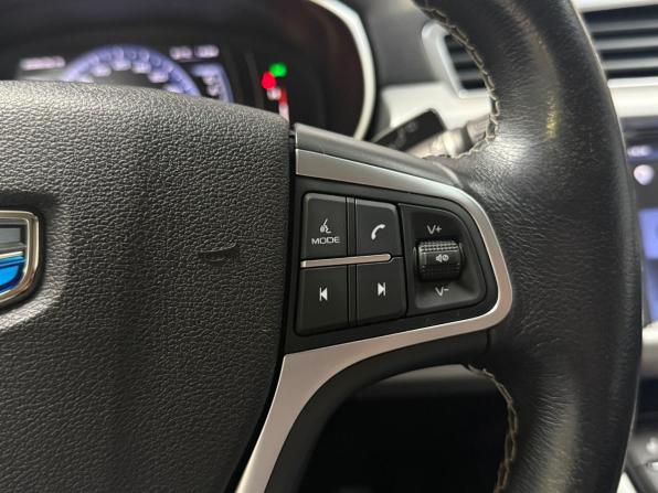 Geely Atlas I с пробегом 2018 года, цена 1 615 000 рублей, 55000 км, внедорожник, Автокод Объявления
