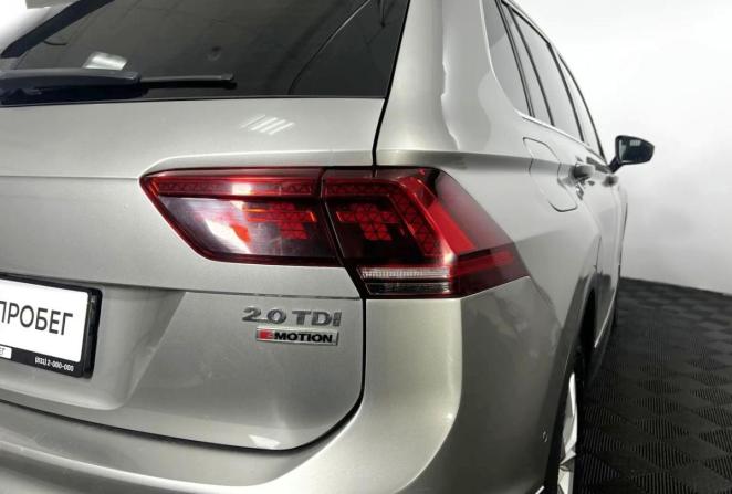Volkswagen Tiguan II с пробегом 2017 года, цена 2 200 000 рублей, 222262 км, внедорожник, Автокод Объявления