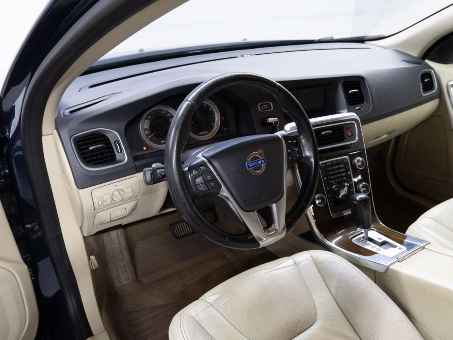 Volvo S60 II Тюмень  - изображение 10