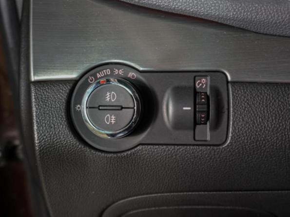 Opel Mokka I с пробегом 2013 года, цена 1 169 000 рублей, 150337 км, внедорожник, Автокод Объявления