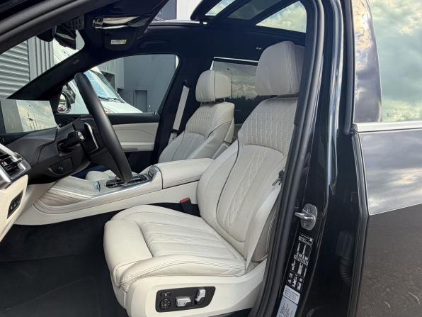BMW X7 I (G07) Рестайлинг с пробегом 2025 года, цена 13 890 000 рублей, 11000 км, внедорожник, Автокод Объявления