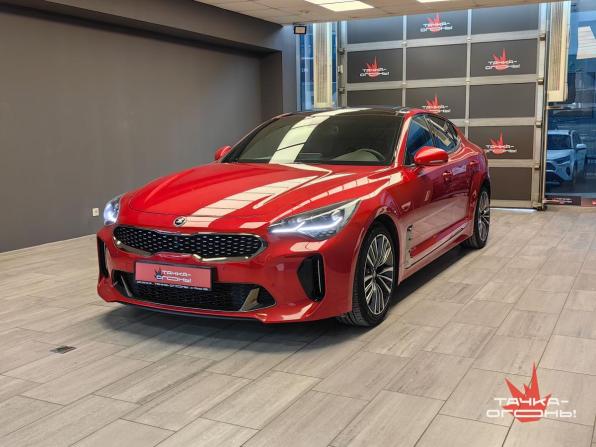 Kia Stinger I с пробегом 2018 года, цена 2 048 000 рублей, 125000 км, лифтбек, Автокод Объявления