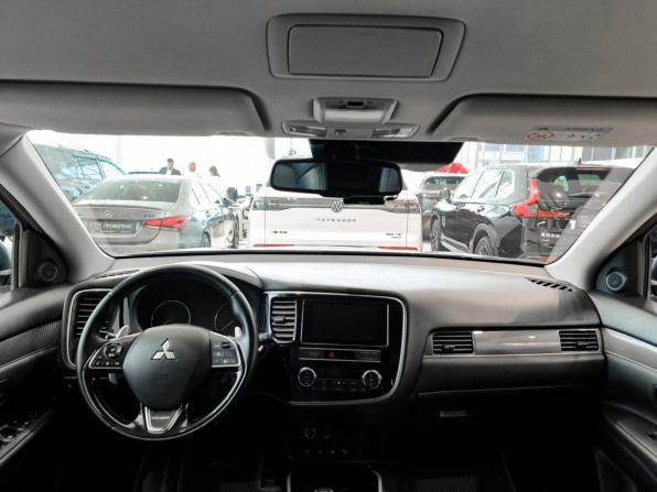 Mitsubishi Outlander III Рестайлинг 3 с пробегом 2019 года, цена 3 222 500 рублей, 84152 км, внедорожник, Автокод Объявления