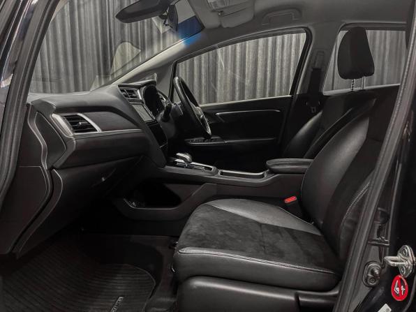 Honda Shuttle II с пробегом 2015 года, цена 1 275 000 рублей, 132000 км, универсал, Автокод Объявления
