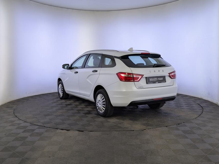 Lada (ВАЗ) Vesta I Москва  - изображение 7
