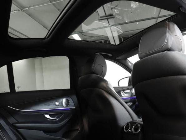 Mercedes-Benz E-Класс V (W213 S213 C238) с пробегом 2019 года, цена 3 390 000 рублей, 106777 км, седан, Автокод Объявления