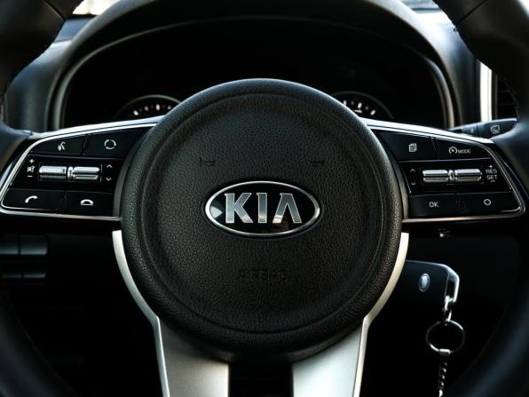 Kia Sportage IV Рестайлинг с пробегом 2021 года, цена 2 540 000 рублей, 71264 км, внедорожник, Автокод Объявления