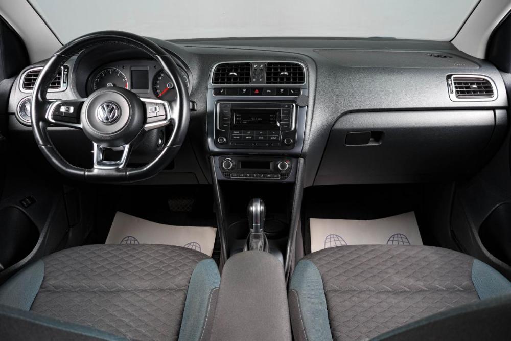 Volkswagen Polo V Рестайлинг Тюмень  - изображение 13
