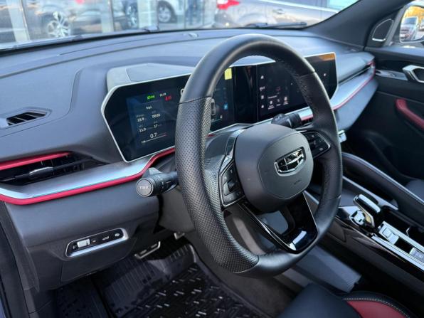 Geely Coolray I Рестайлинг с пробегом 2024 года, цена 2 165 000 рублей, 10165 км, внедорожник, Автокод Объявления