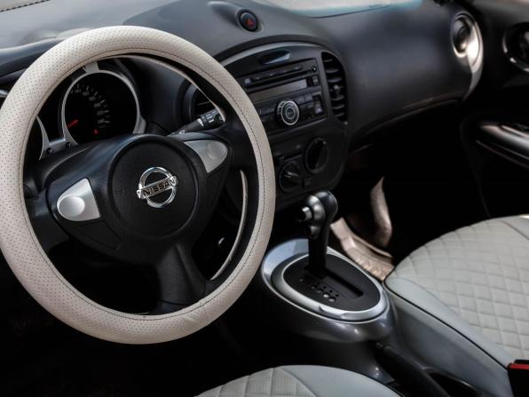 Nissan Juke I с пробегом 2013 года, цена 990 000 рублей, 110311 км, внедорожник, Автокод Объявления