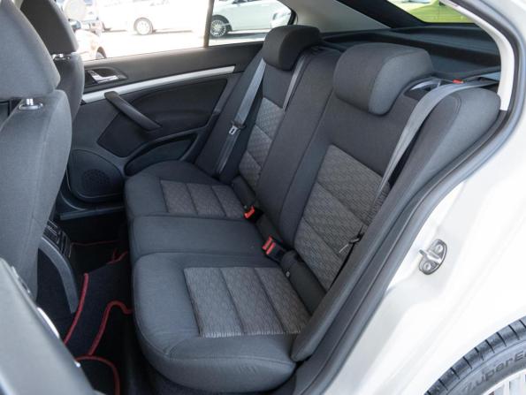 Skoda Octavia II (A5) Рестайлинг с пробегом 2013 года, цена 899 000 рублей, 188740 км, лифтбек, Автокод Объявления