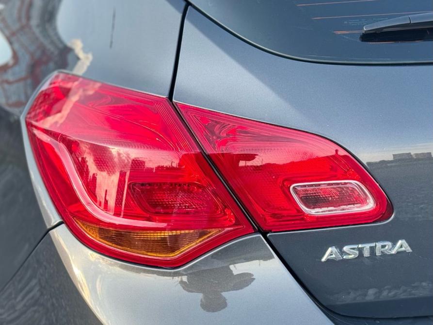 Opel Astra J Рестайлинг Ижевск  - изображение 7