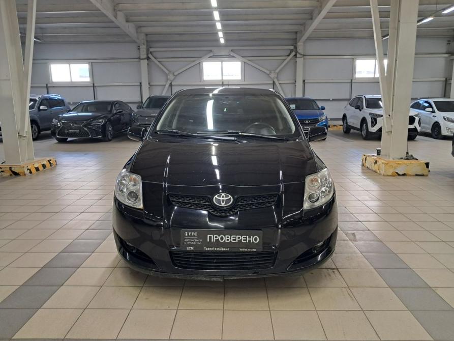 Toyota Auris I Набережные Челны  - изображение 2