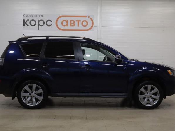 Mitsubishi Outlander II Рестайлинг с пробегом 2011 года, цена 1 046 500 рублей, 200306 км, внедорожник, Автокод Объявления