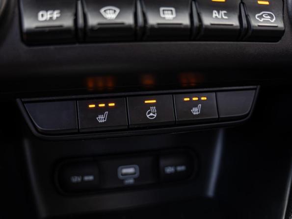 Kia Sportage IV Рестайлинг с пробегом 2020 года, цена 2 450 000 рублей, 95752 км, внедорожник, Автокод Объявления