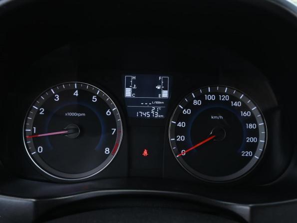 Hyundai Solaris I Рестайлинг с пробегом 2014 года, цена 875 000 рублей, 174573 км, хэтчбек, Автокод Объявления