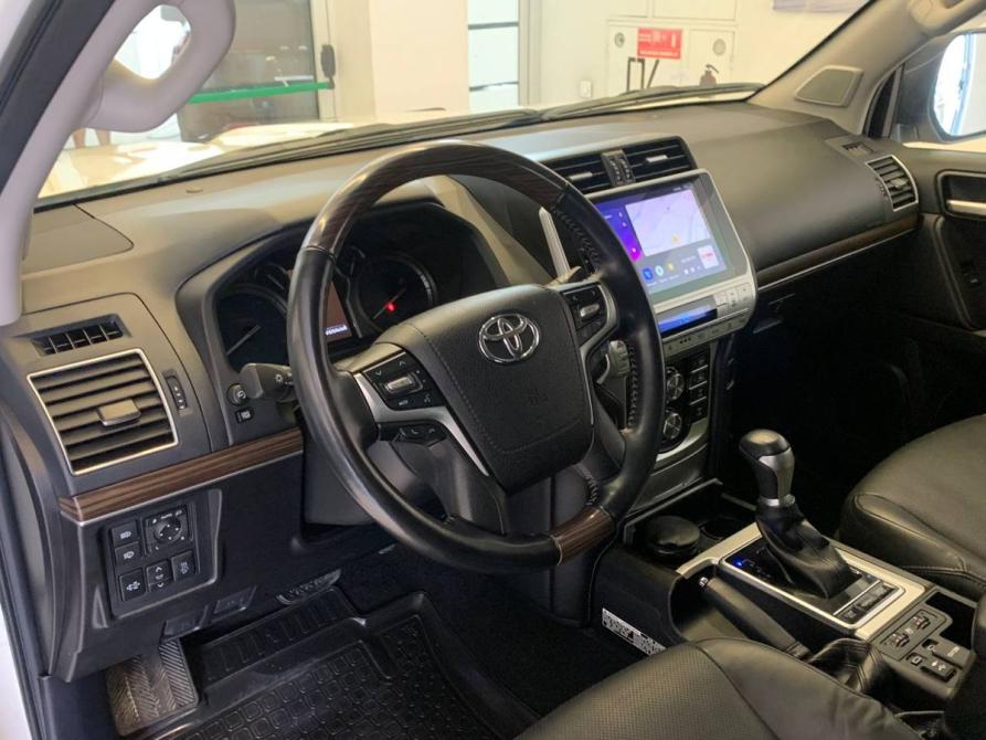 Toyota Land Cruiser Prado 150 Series Рестайлинг 2 Челябинск  - изображение 13