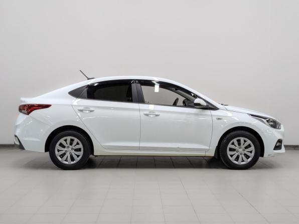 Hyundai Solaris II с пробегом 2019 года, цена 1 535 000 рублей, 48958 км, седан, Автокод Объявления
