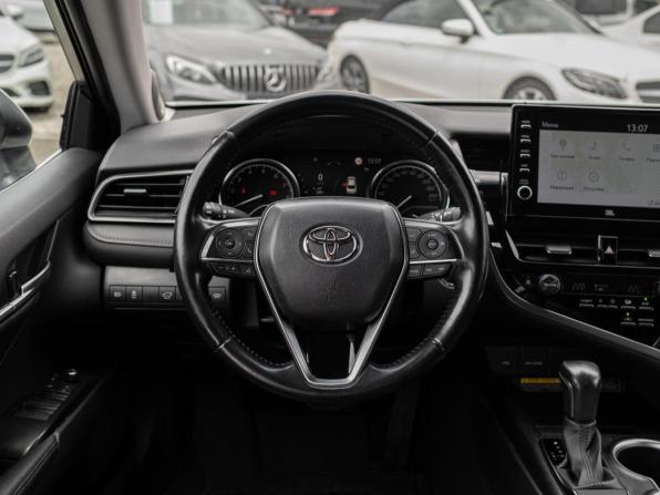 Toyota Camry VIII (XV70) Рестайлинг с пробегом 2021 года, цена 3 750 000 рублей, 55980 км, седан, Автокод Объявления