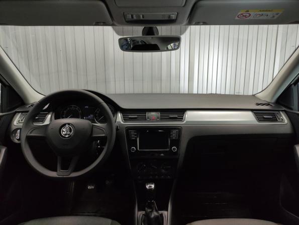 Skoda Rapid I Рестайлинг с пробегом 2019 года, цена 990 000 рублей, 150475 км, лифтбек, Автокод Объявления